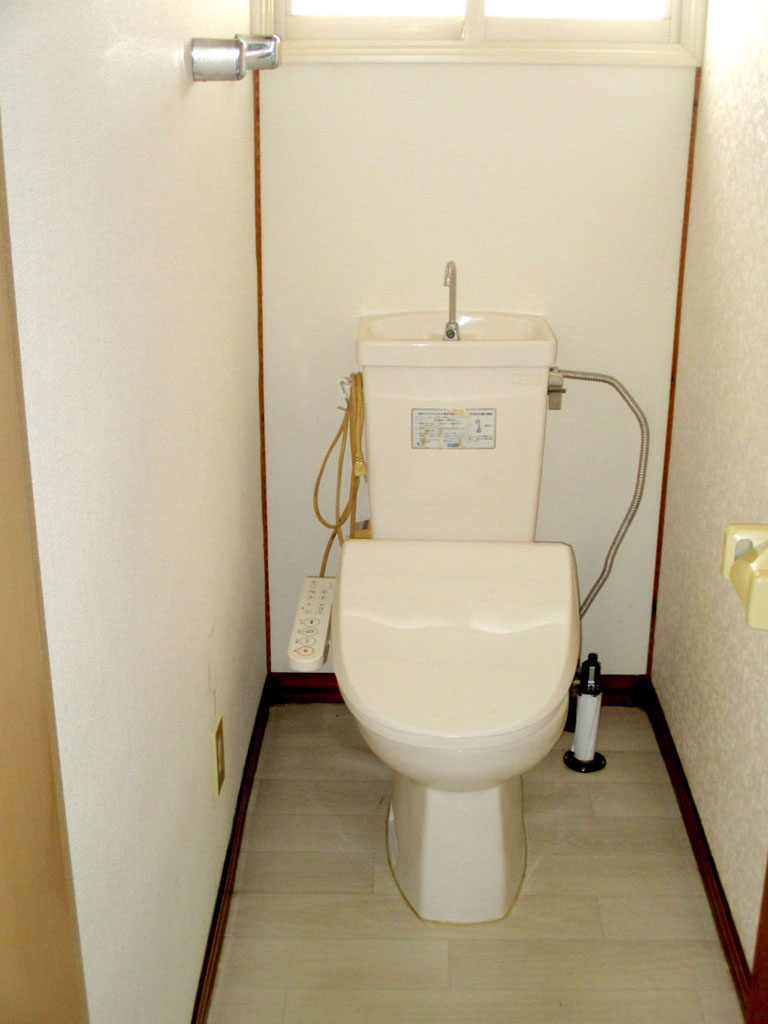 detached 朝日町東２丁目